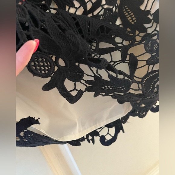 Banana Republic Black Embroidery Lined Dress Women’s Size 6 - Picture 8 of 12